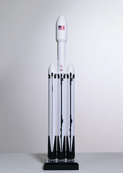 SpaceX Falcon Heavy front view of the model